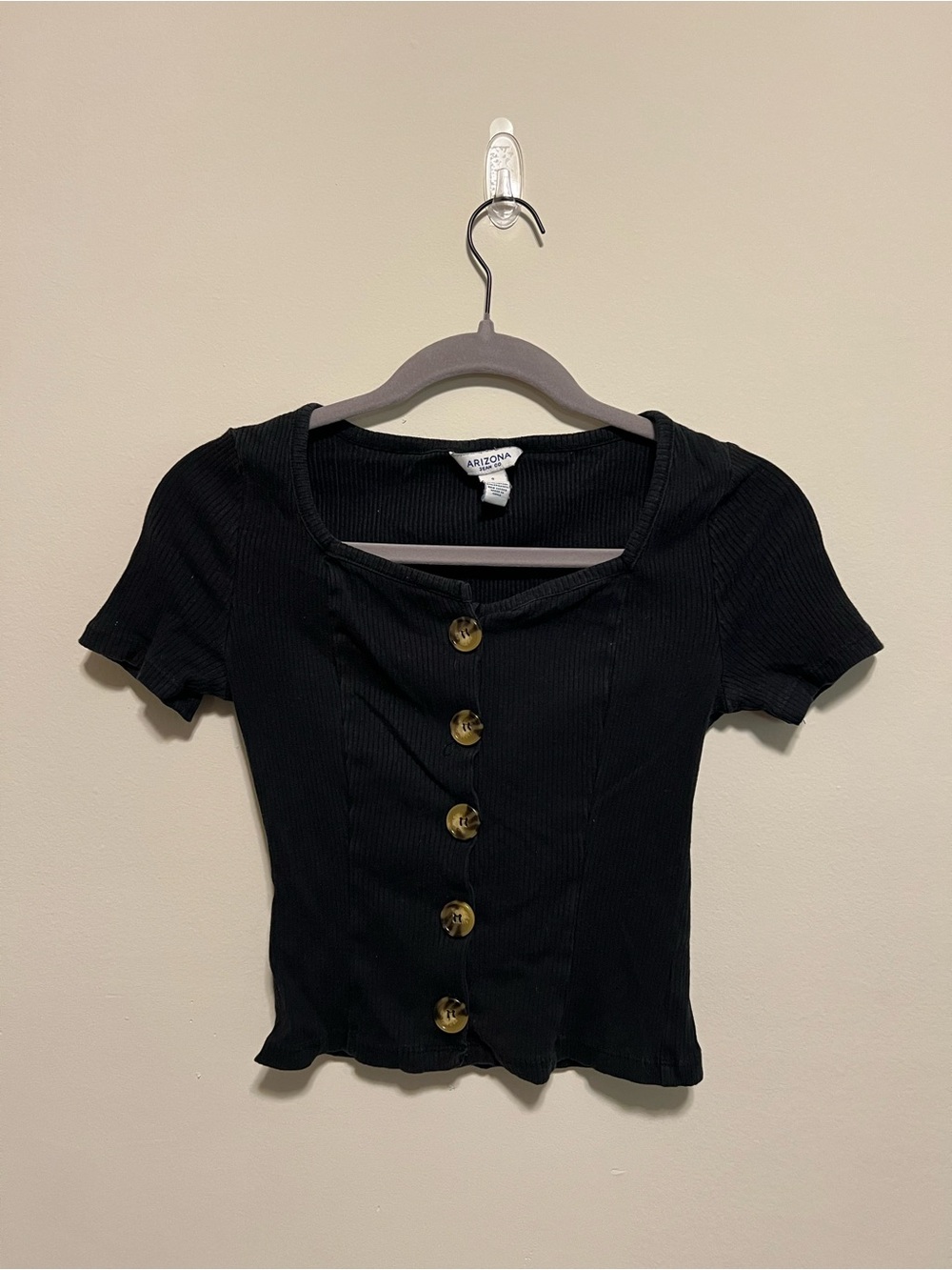 Arizona Jean Company Black Ribbed Button-Front Scoop Neck Top